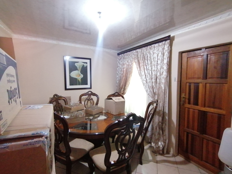 3 Bedroom Property for Sale in Kanana North West